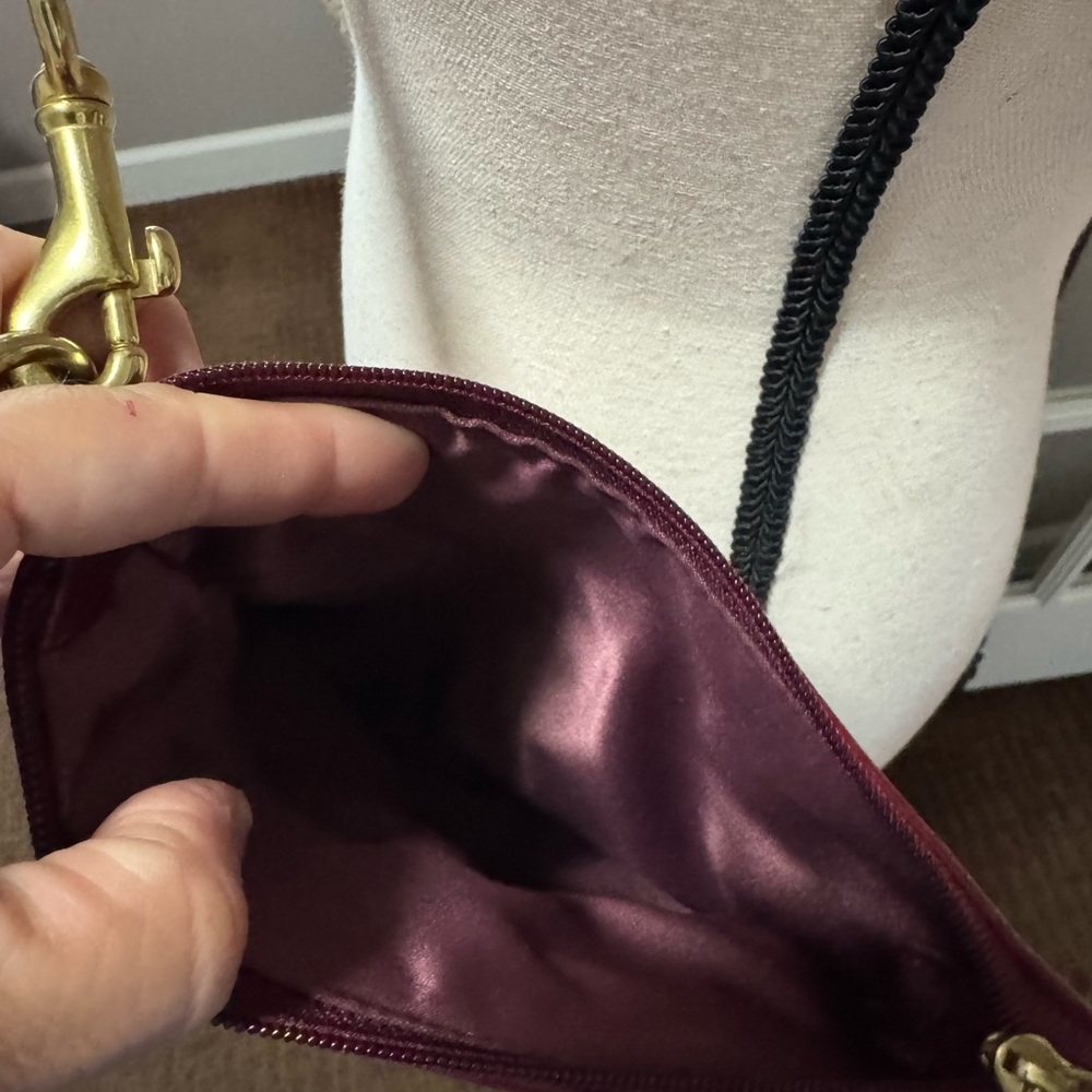 Coach Crossbody Bag Madison Swing pack Burgundy color - Picture 5 of 6
